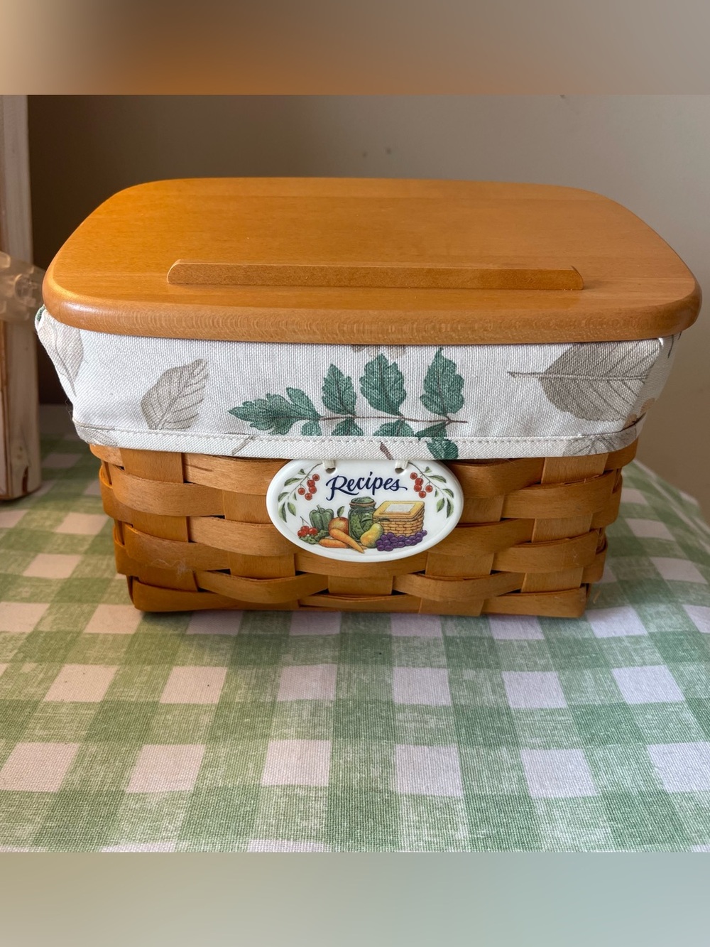 Longaberger 1999 Recipe Basket Botanical Liner Wood Lid Ceramic Tie-On